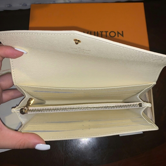 Sarah damper wallet - Picture 6 of 7